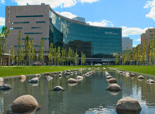 Picture Outside The Cleveland Clinic Heart Institute