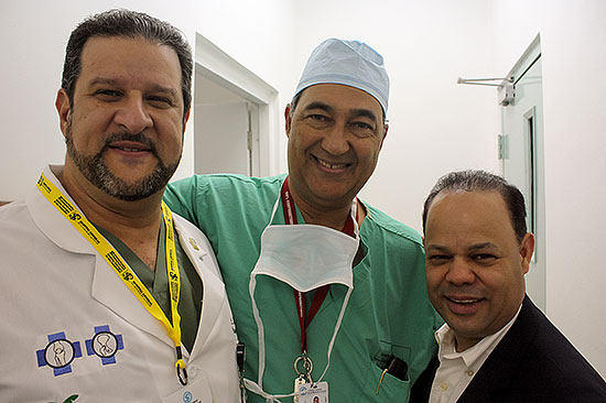 Dominican cardiac surgery team