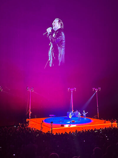 Bono Sphere Singing