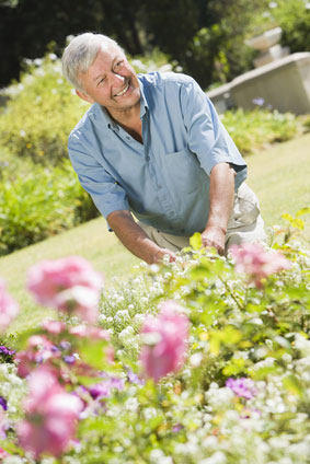 patient-recovering-roses-gardening