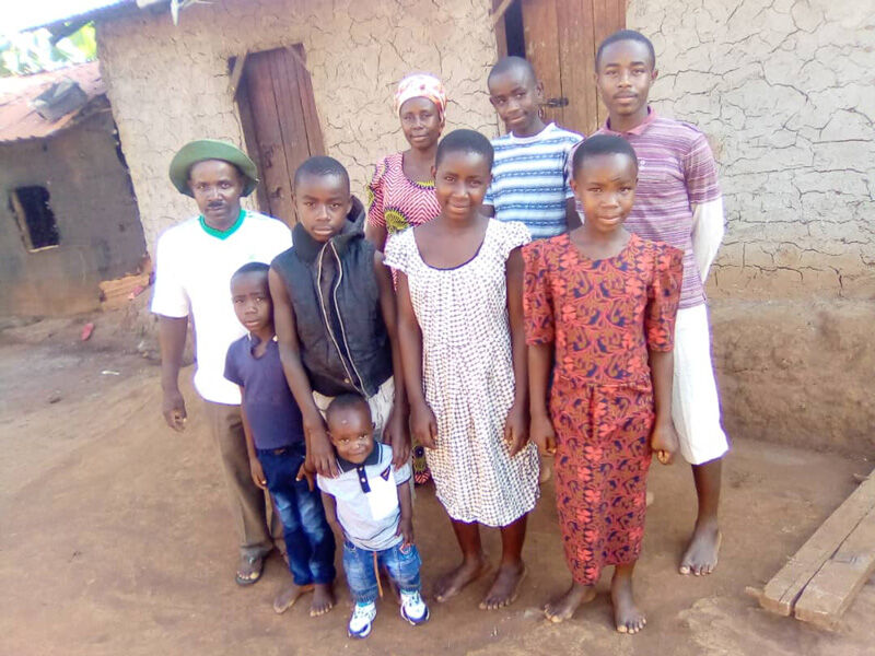 Gift of Life Patient with Family in Uganda