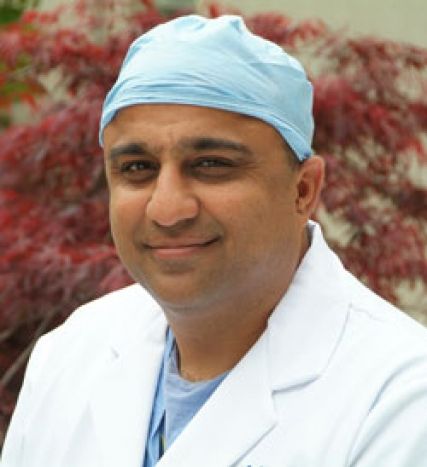 Dr. Junaid Khan – Expert Heart Valve Surgeon